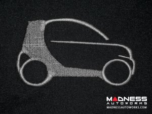 smart fortwo Custom Floor Mats - 453 model - LUXUS - Black Binding w/ smart silhouette